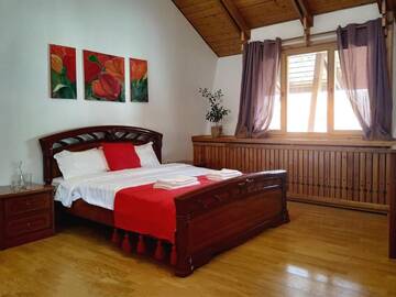 Фото номера Шале с 3 спальнями Шале the Chateau guest house г. Vtoraya Pyatiletka 72